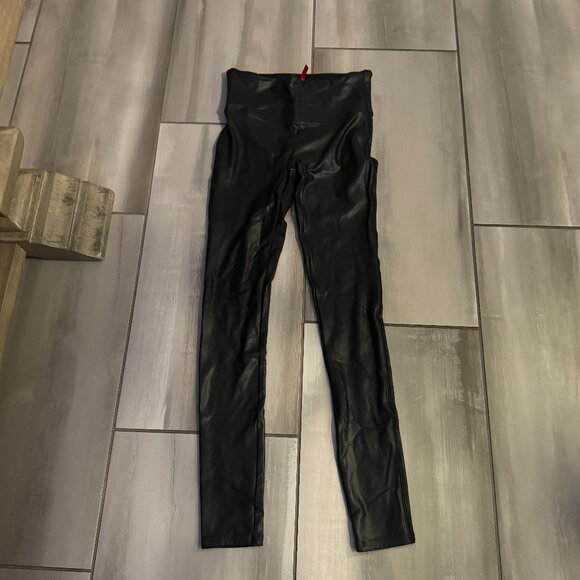 Spanx Shape Faux Leather, Size S - Picture 2 of 4